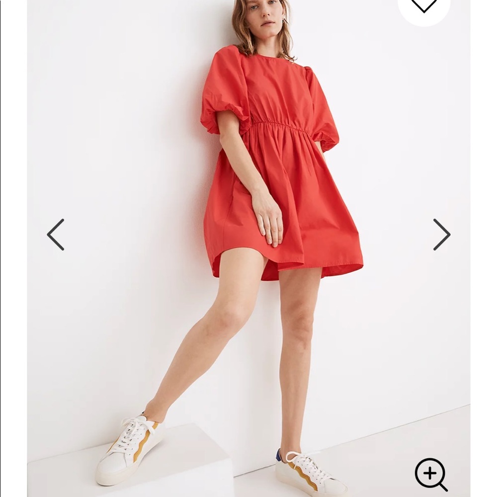 Poplin Crewneck Bubble-Sleeve Mini Dress